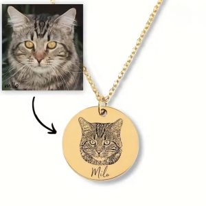 Engraved Pet Portrait Necklace (Gold)